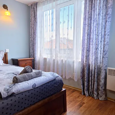 Comfort Maisonette Near To Alexander Nevsky Cathedral *