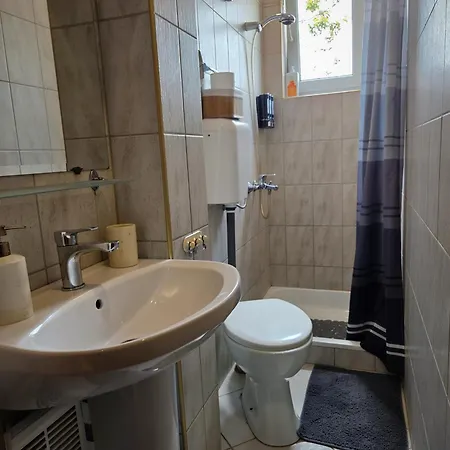Comfort Maisonette Near To Alexander Nevsky Cathedral Apartment