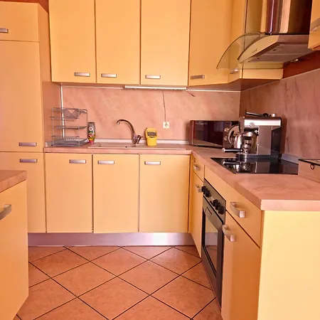 Comfort Maisonette Near To Alexander Nevsky Cathedral Apartment Sofia